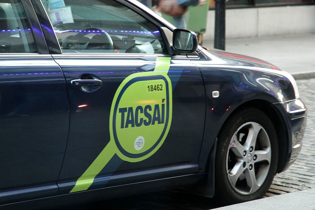 Image of a Dublin taxi [licensed by Craicabu under the Creative Commons Attribution-Share Alike 4.0 International license]